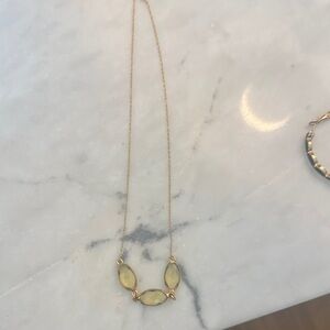 Chic Gold Necklace with Yellow Stones